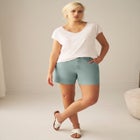 Stretch 5-Pocket Shorts image number null