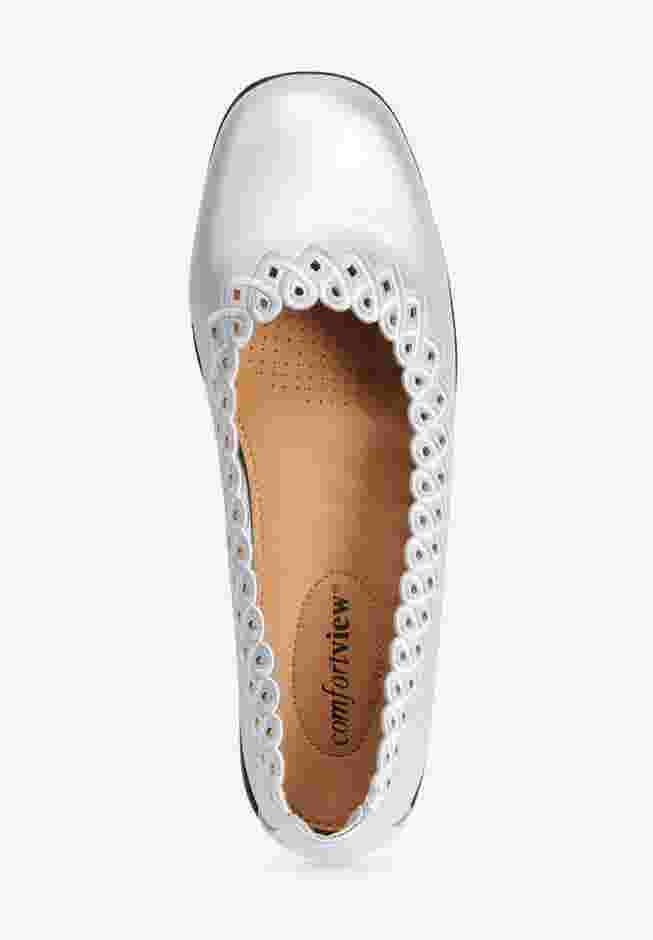 The Vivi Slip On Flat image number 4