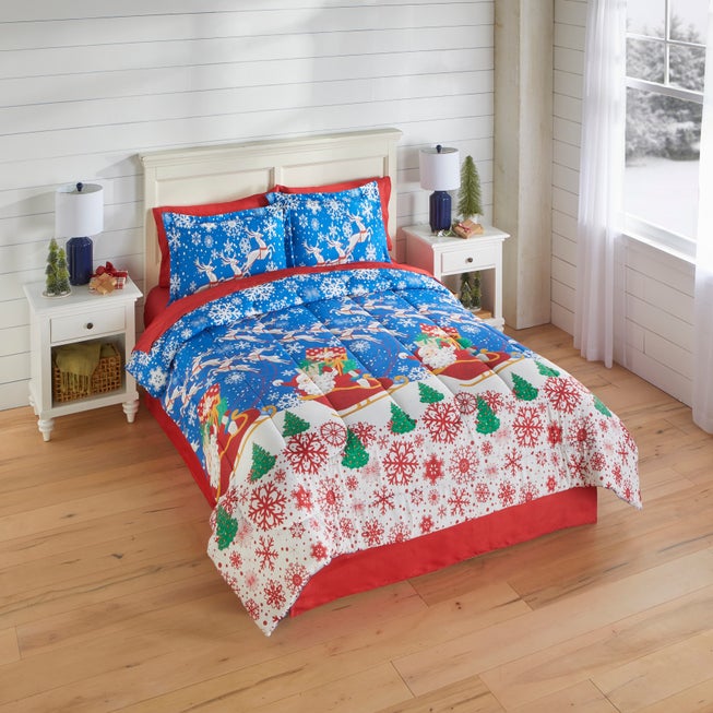 Santa's Coming to Town Comforter Set image number 0