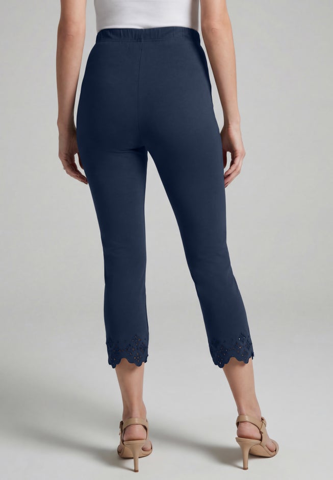 Stretch Cotton Eyelet Capri Legging image number 2