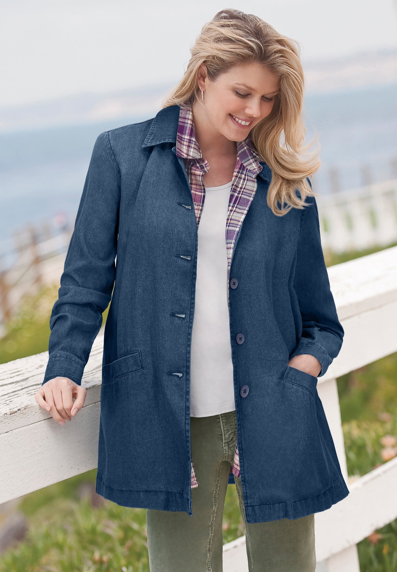 Pleat-Back Denim Jacket image number 3