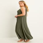 Sleeveless Sweetheart Dress image number null