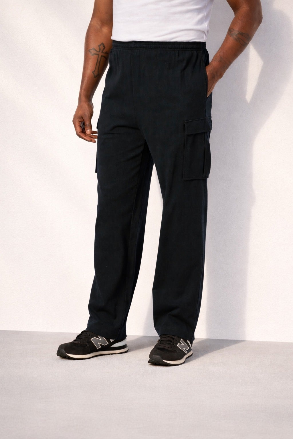 Men&rsquo;s Big & Tall Lightweight Jersey Cargo Sweatpants image number 0