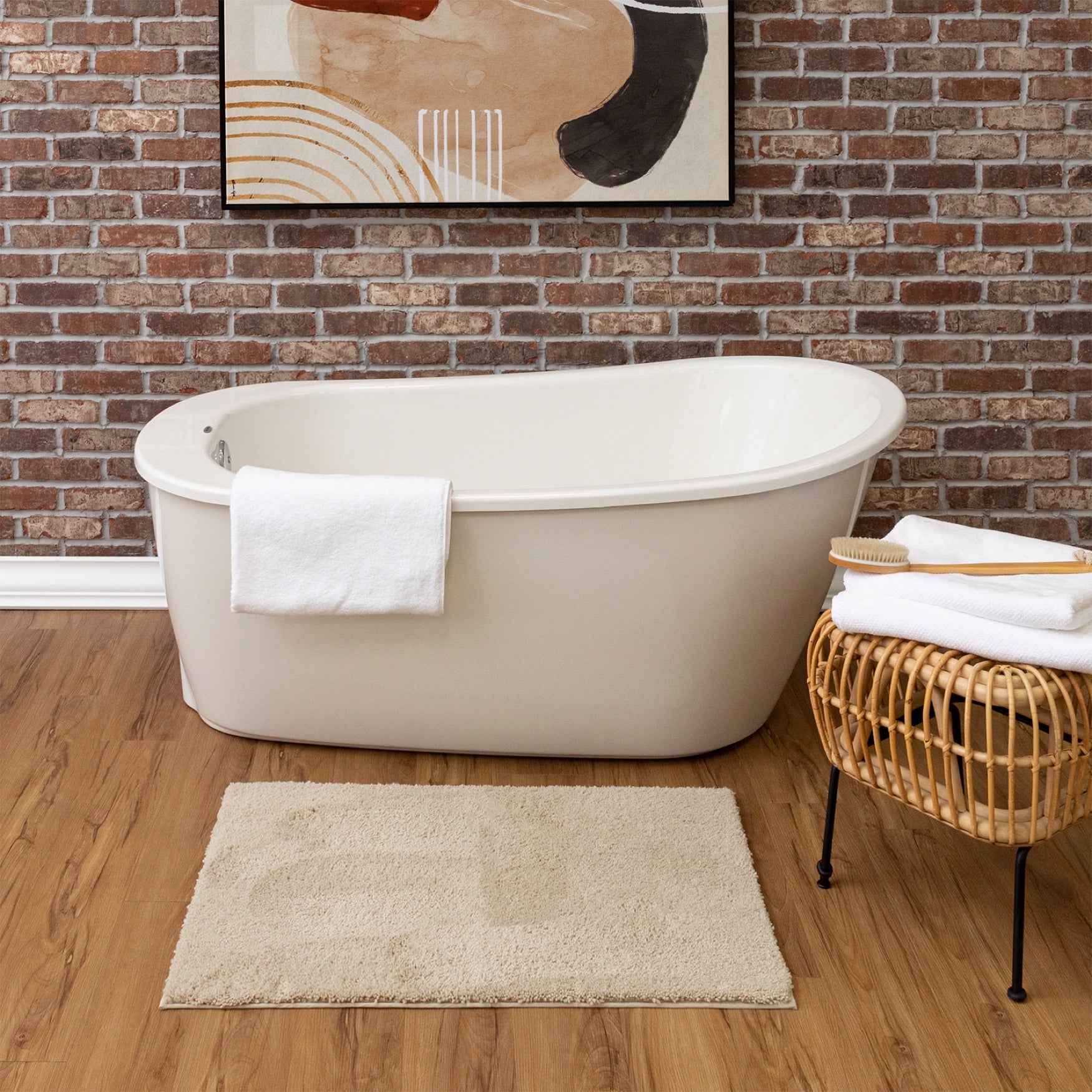 Plush Amore Bath Rug image number 0