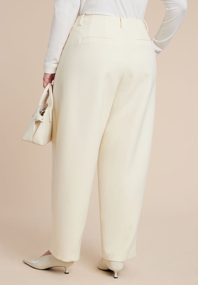Rounded Barrel Leg Pant image number 2