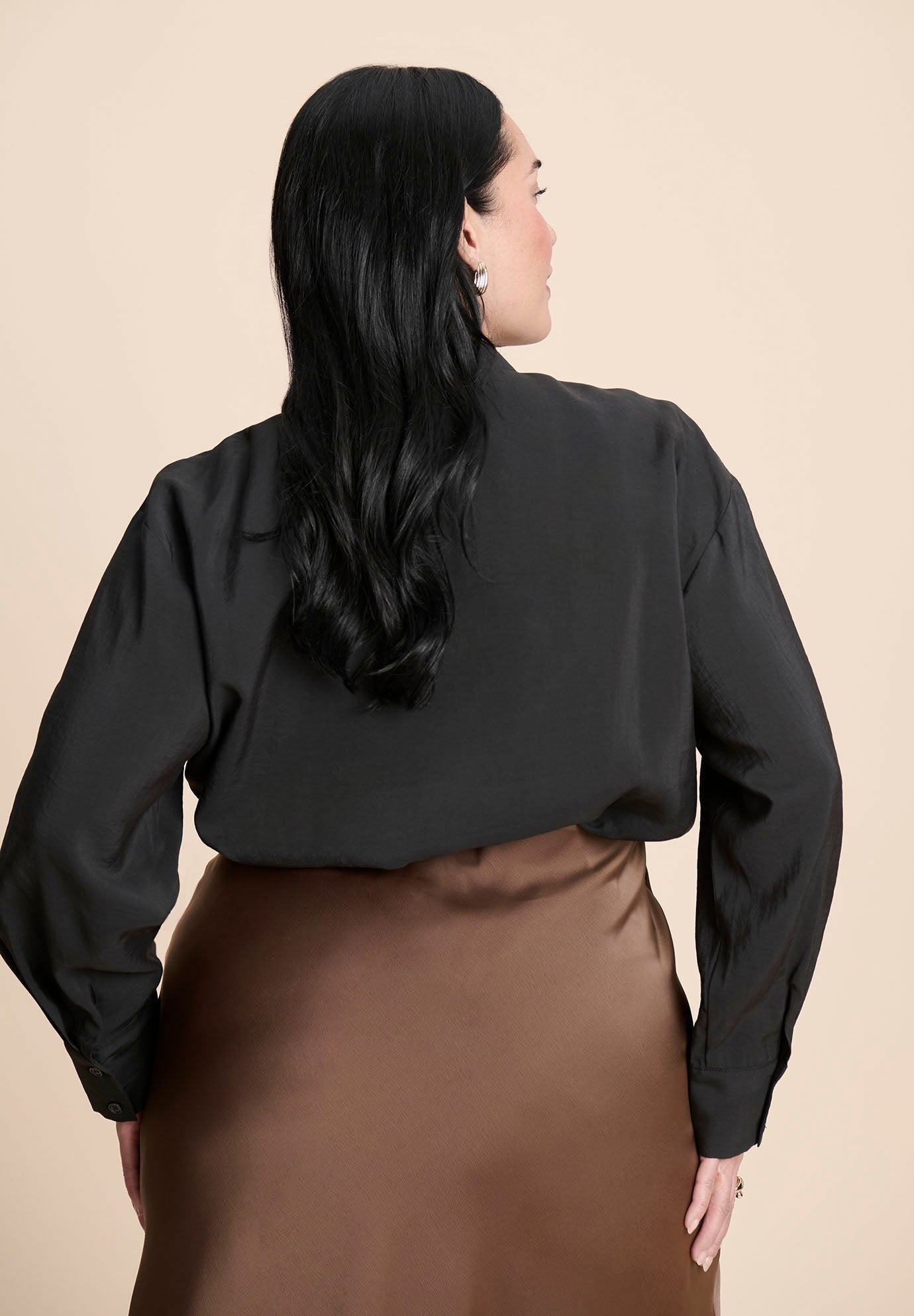 Neck Pleat Blouse image number 2