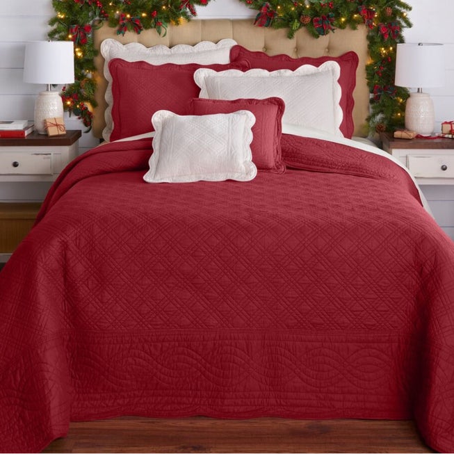 Florence Oversized Bedspread image number null