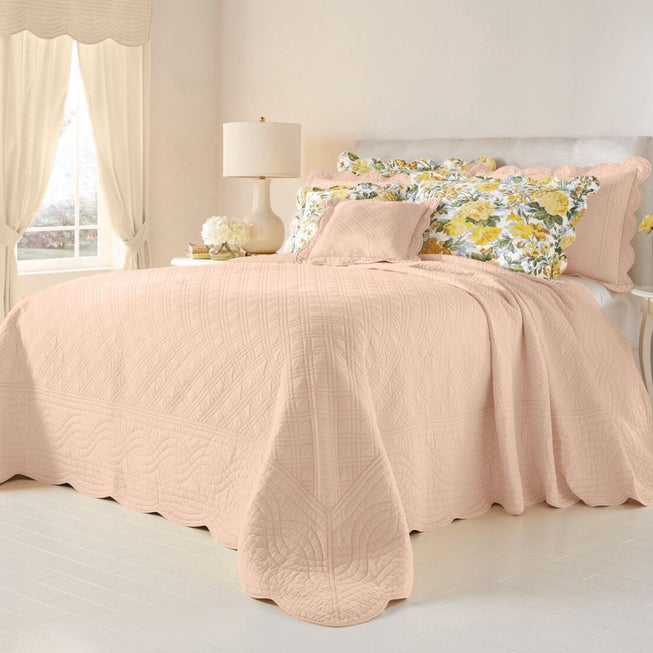 Florence Oversized Bedspread image number null