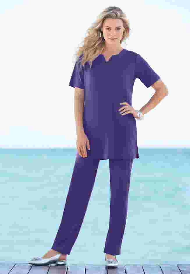 Plus Size Soft Knit Tunic with Notch Neckline image number 4