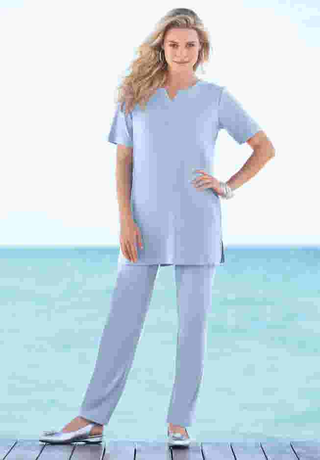 Plus Size Soft Knit Tunic with Notch Neckline image number 5