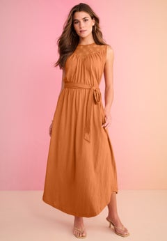 Plus Size Lace Yoke Sleeveless Maxi Dress