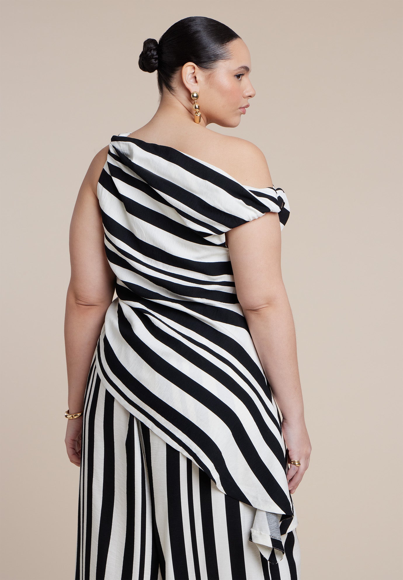 Twist Drape Sarong Top image number 1