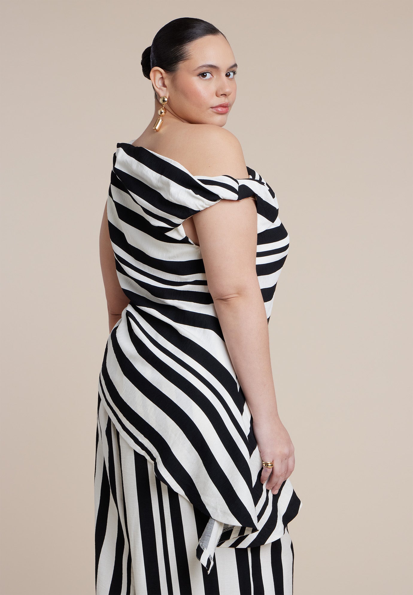Twist Drape Sarong Top image number 2
