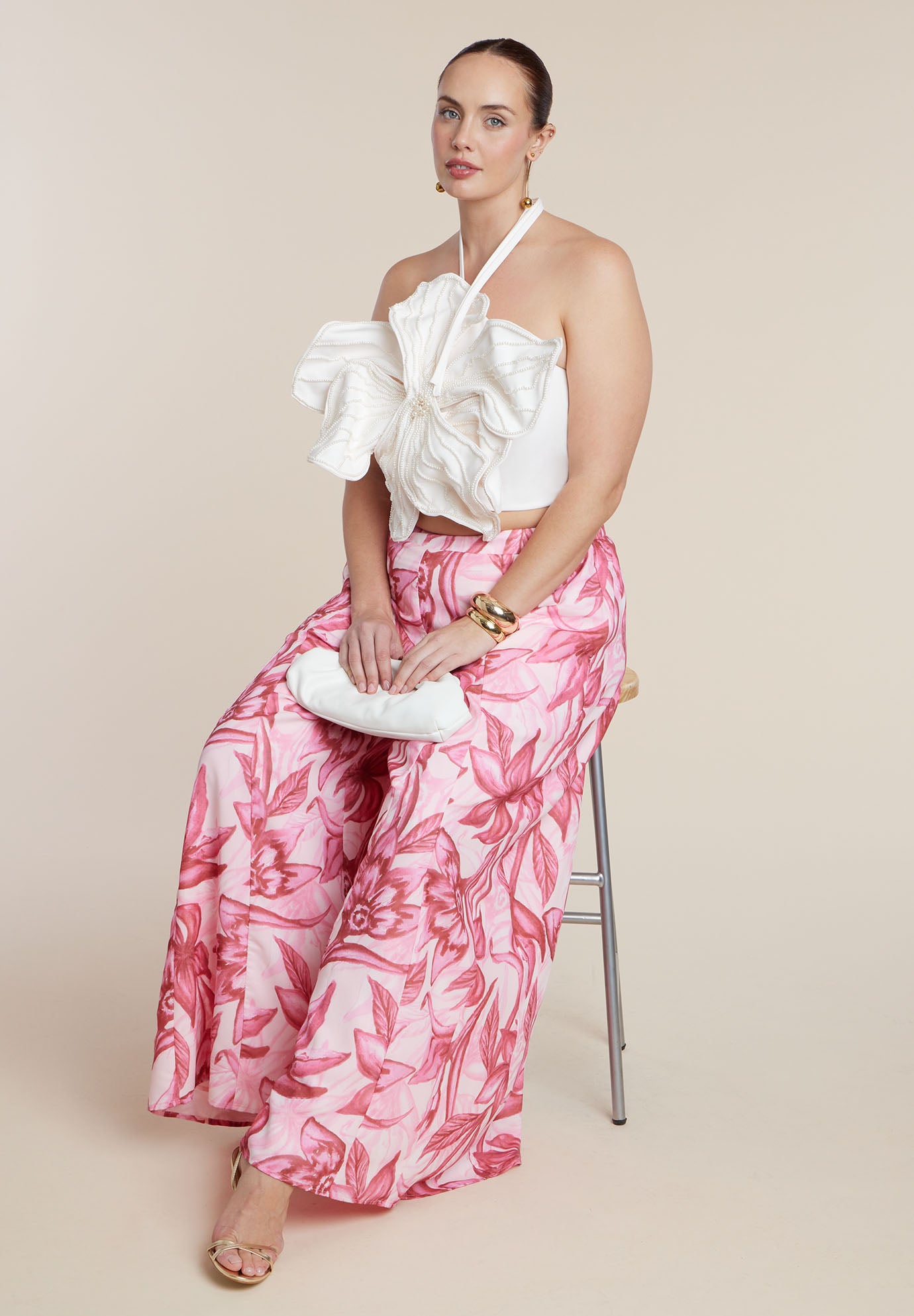PatBO x ELOQUII Embellished Flower Appliqu&eacute; Top image number 2