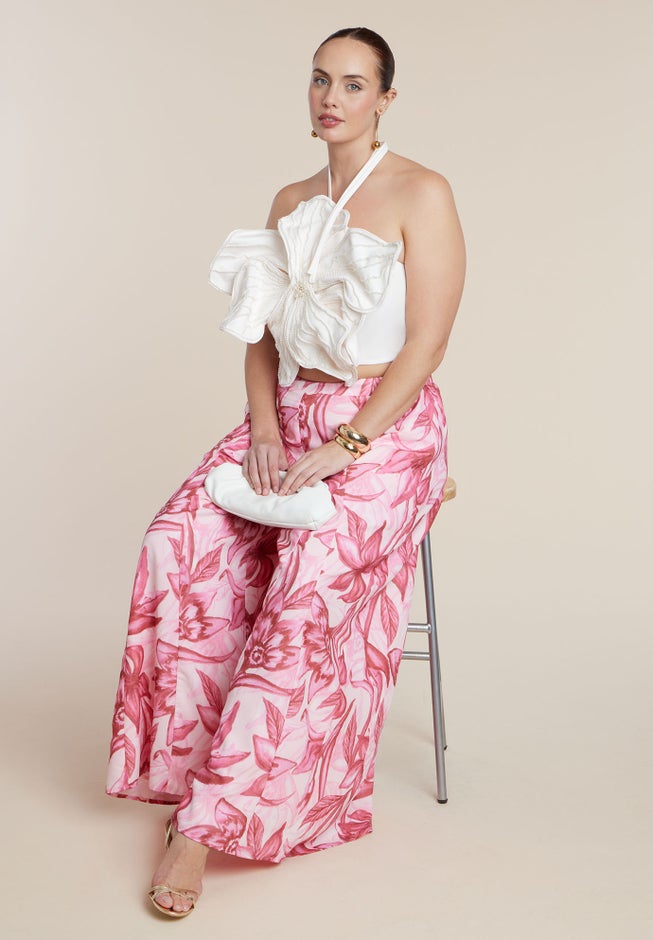 PatBO x ELOQUII Embellished Flower Appliqu&eacute; Top image number 2