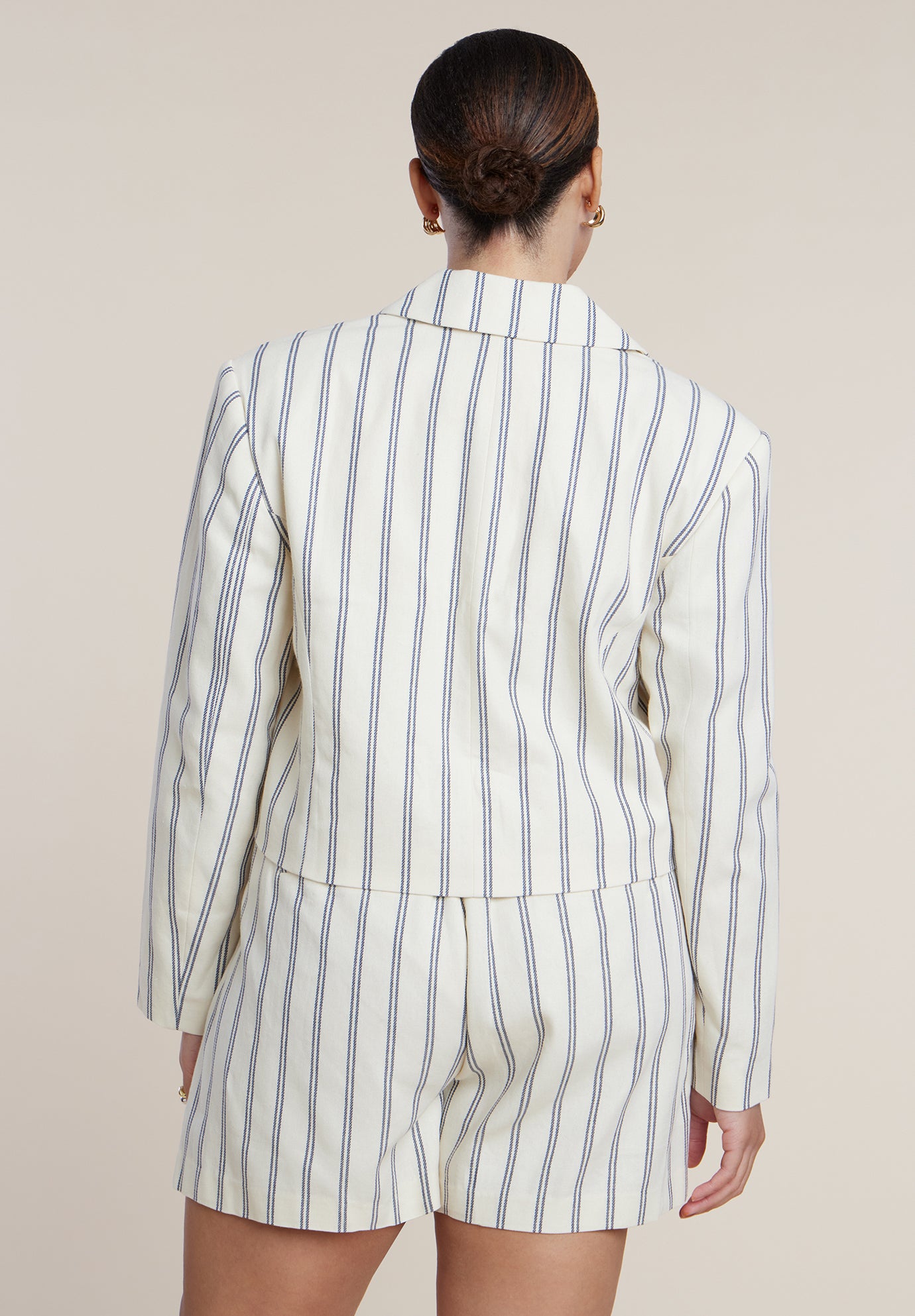 Boxy Cropped Stripe Blazer image number 1