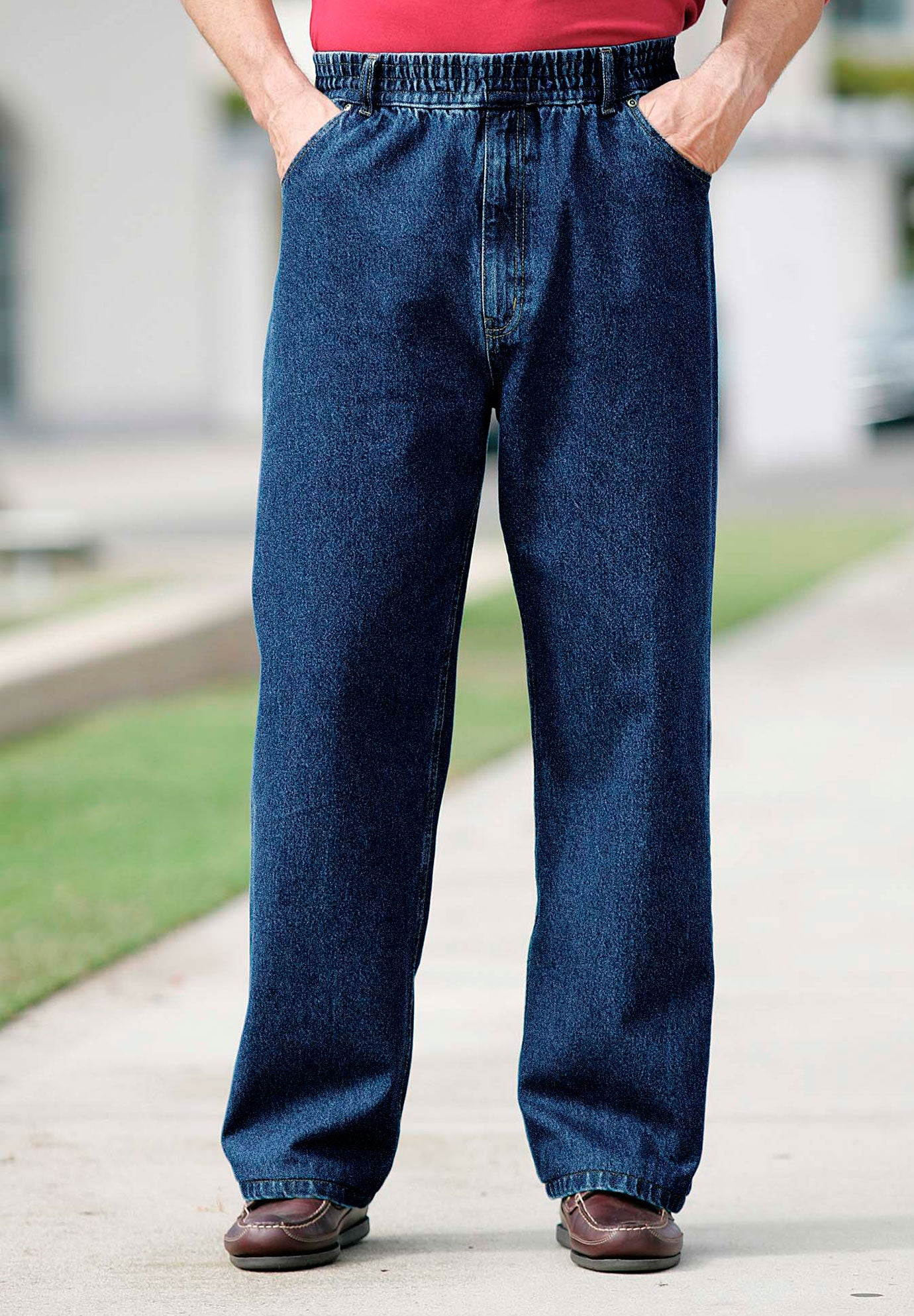 Loose Fit Comfort Waist Jeans image number 3