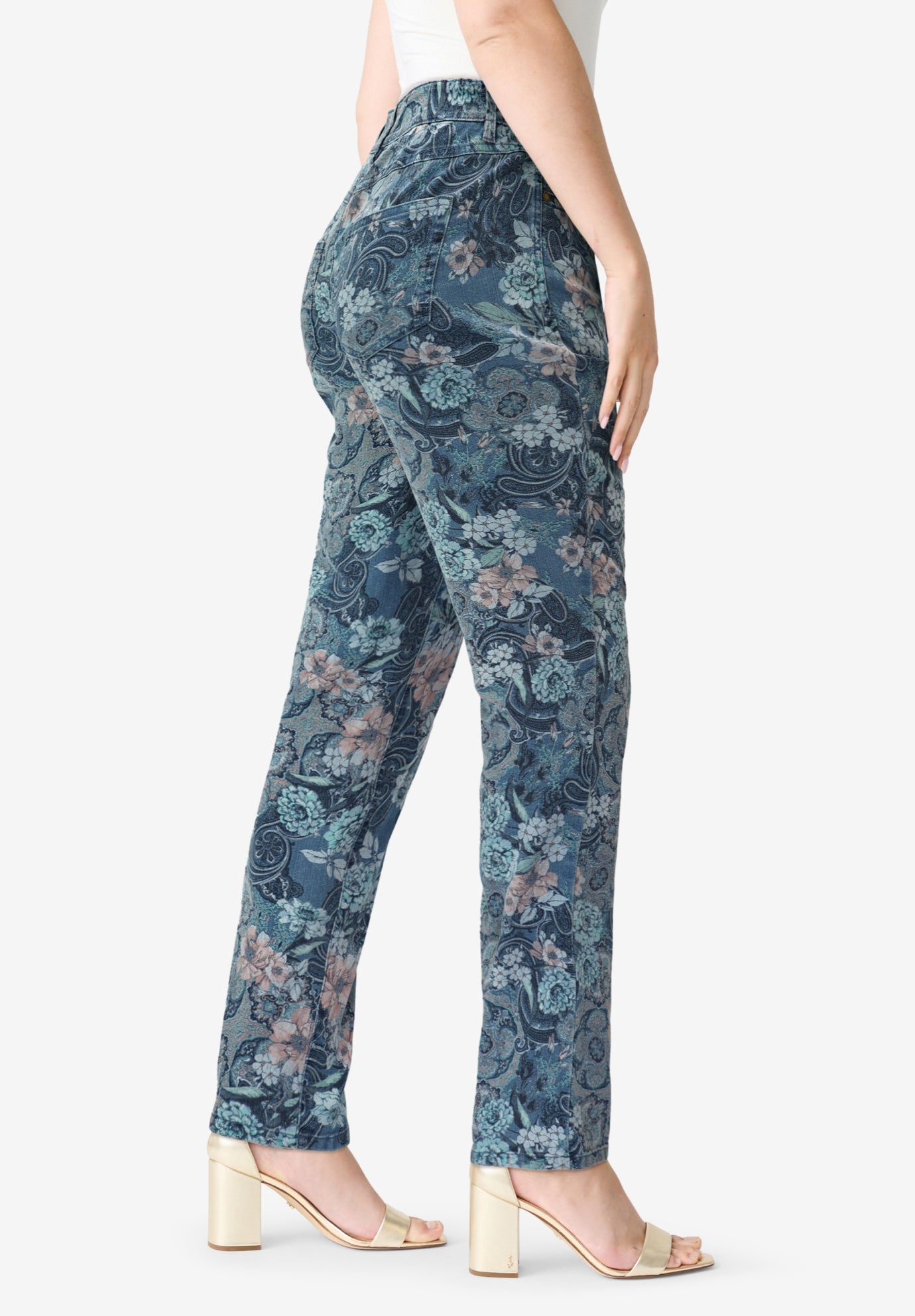 Plus Size 24/7 Straight Leg Jean image number 1