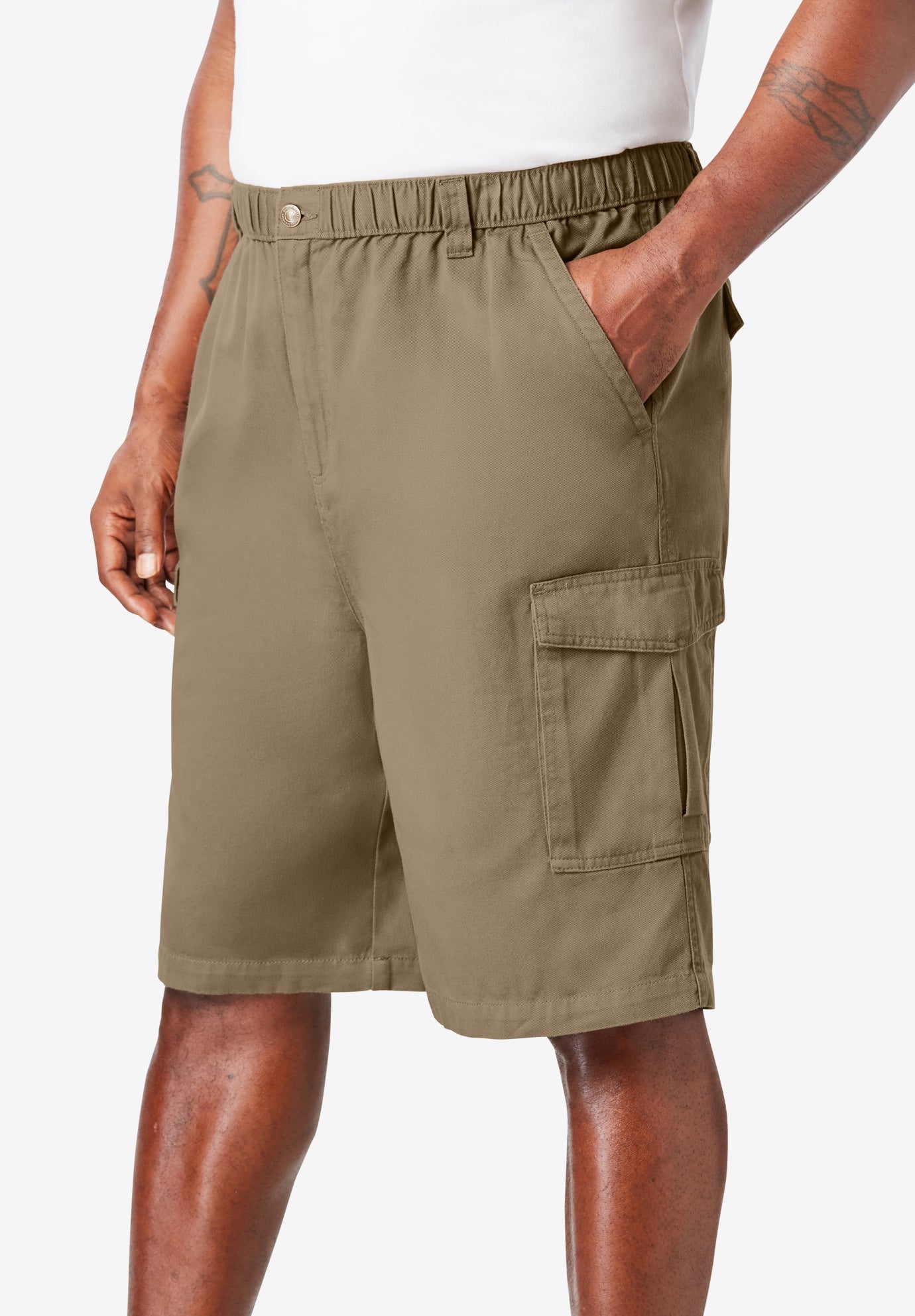 cargo shorts with big pockets