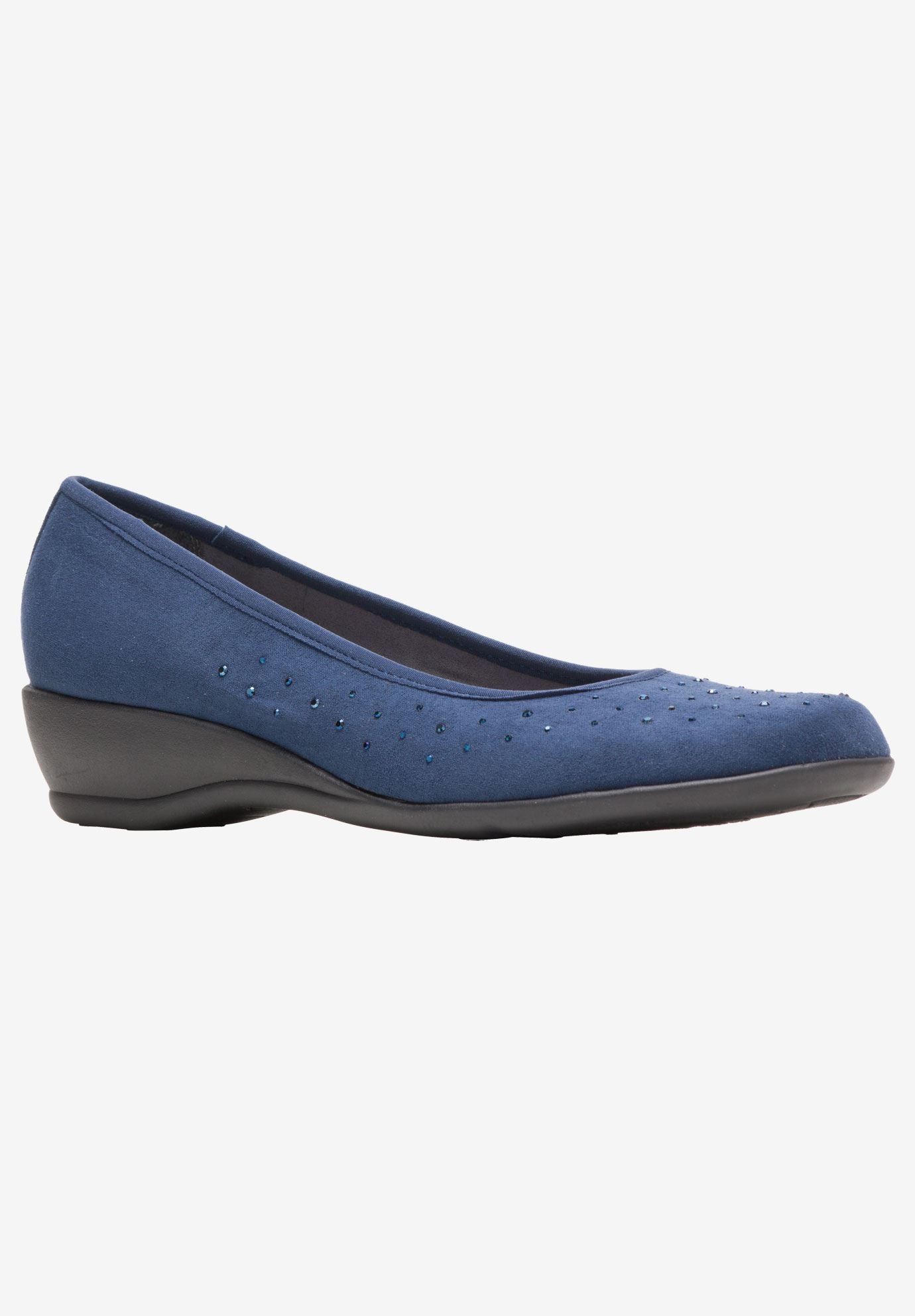rubi slip on by soft style plus size soft style rubi slip on by soft style plus size soft style
